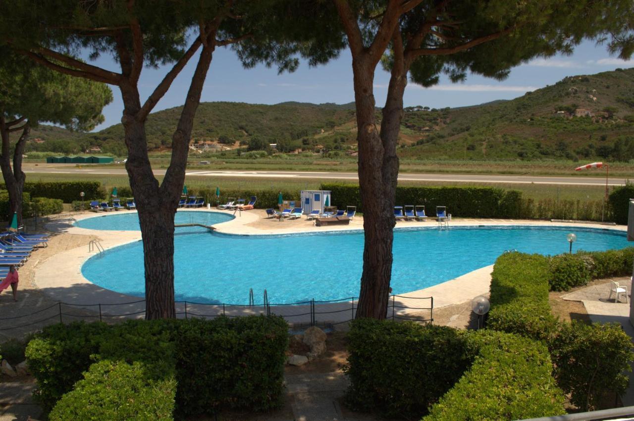 Aviotel Residence Hotel Marina di Campo Buitenkant foto