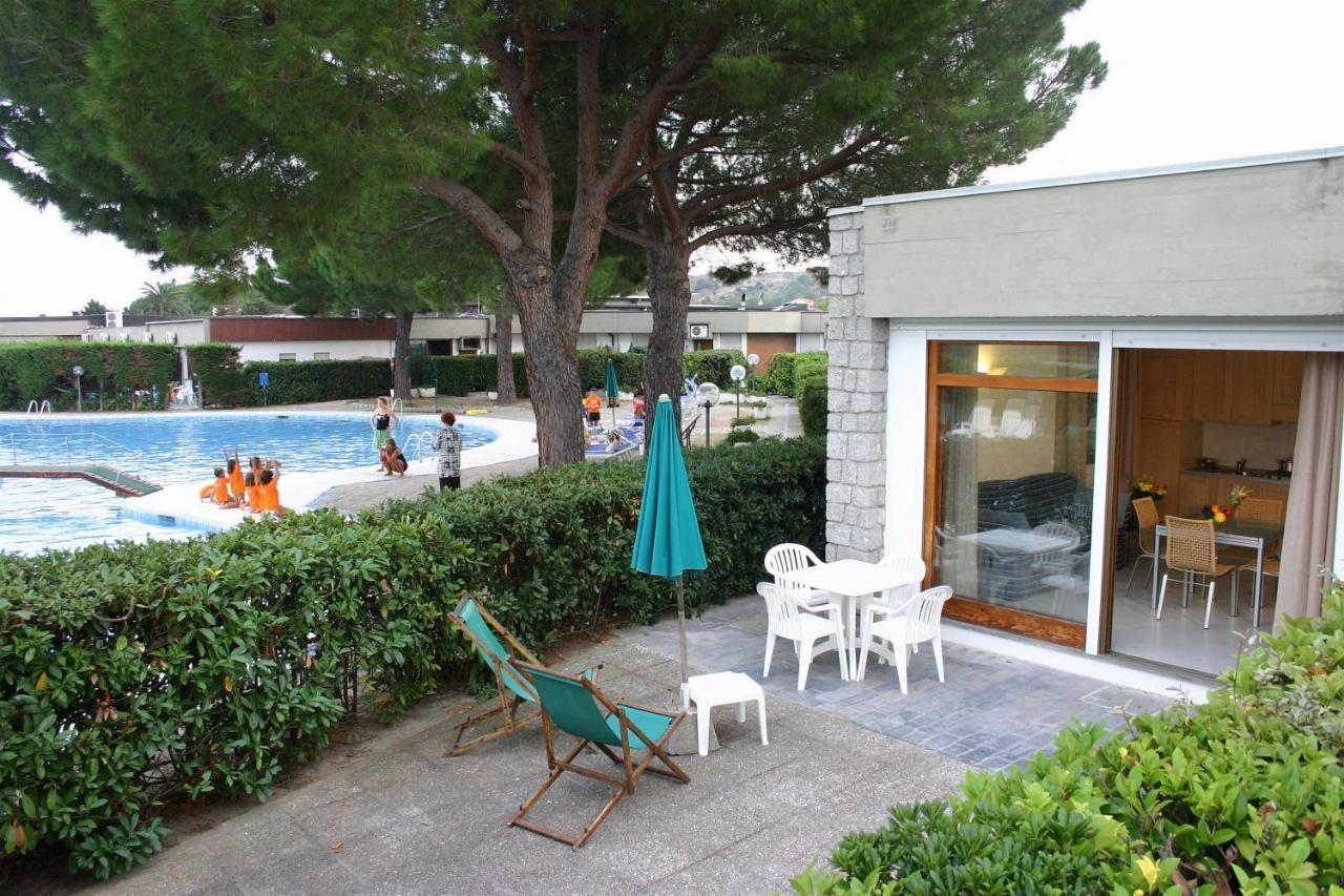 Aviotel Residence Hotel Marina di Campo Buitenkant foto